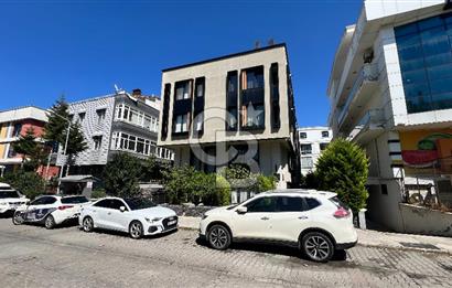 Denize yürüme mesafesinde satılık Loft daire