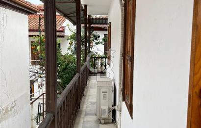 Akyaka’da Satılık İki Daire ve Bir İş Yeri