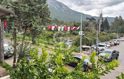 Akyaka’da Satılık İki Daire ve Bir İş Yeri