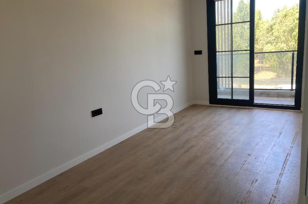 Seferihisar' da İZMİR caddesi üzerinde 1+1 FIRSAT DAİRE