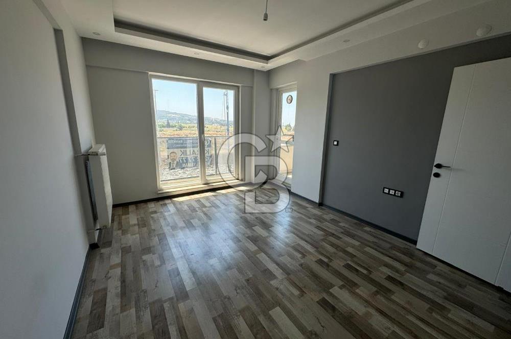 ÇANAKKALE İSMETPAŞA MAH. FS KALE SİTESİ ARA KAT 1+1 DAİRE