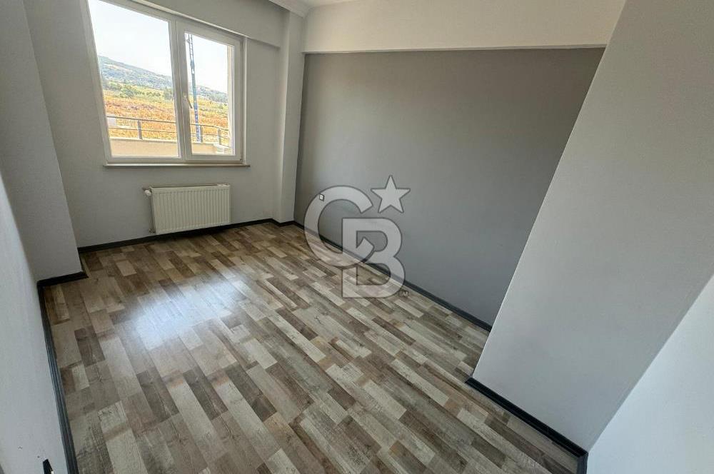 ÇANAKKALE İSMETPAŞA MAH. FS KALE SİTESİ ARA KAT 1+1 DAİRE