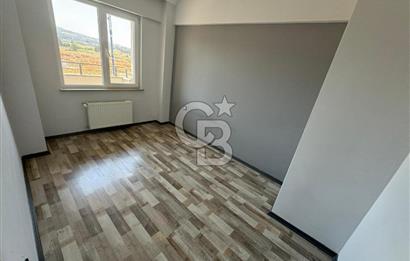 ÇANAKKALE İSMETPAŞA MAH. FS KALE SİTESİ ARA KAT 1+1 DAİRE