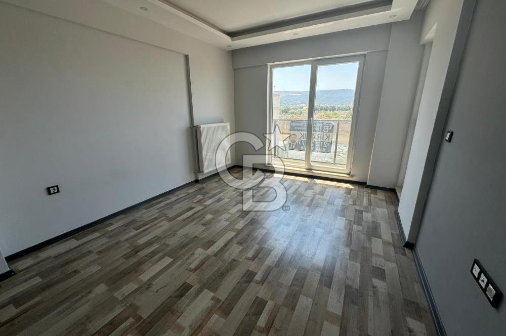 ÇANAKKALE İSMETPAŞA MAH. FS KALE SİTESİ ARA KAT 1+1 DAİRE