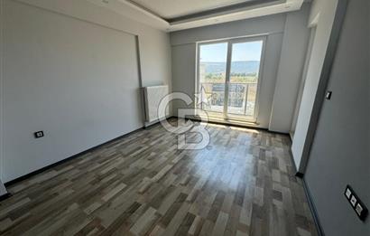 ÇANAKKALE İSMETPAŞA MAH. FS KALE SİTESİ ARA KAT 1+1 DAİRE