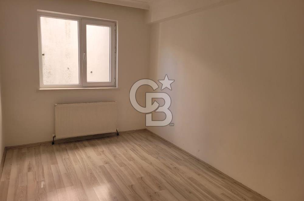 MAMAK ŞAHİNTEPE MAHALLESİ SATILIK ARA KAT 3+1 BOŞ DAİRE