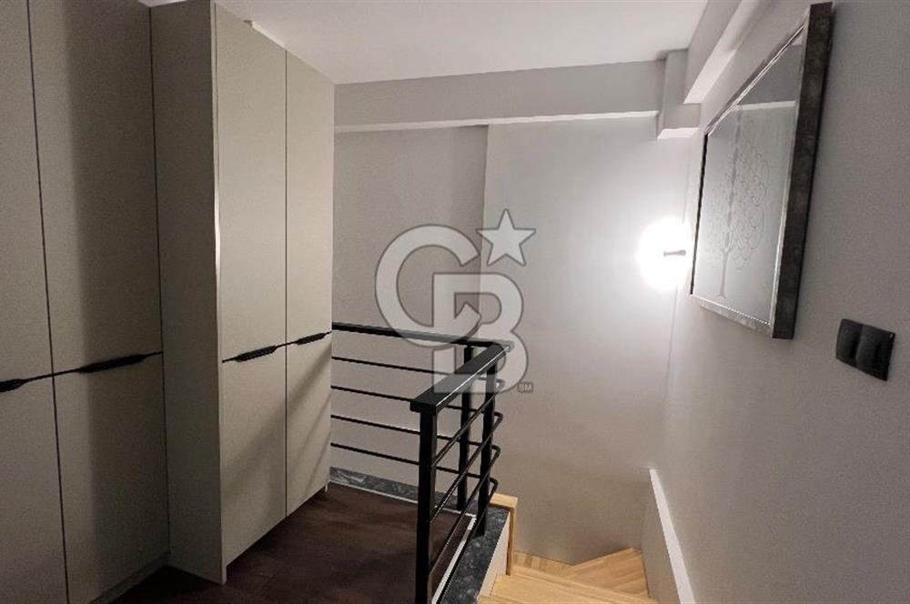 Çeşme Ayasaranda Residence Satılık Bahçeli 3+1 Dubleks 