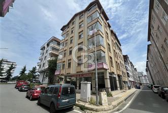 ŞİRİNEVLER MAHALLESİNDE ANA YOLA YAKIN KİRALIK 2+1 DAİRE