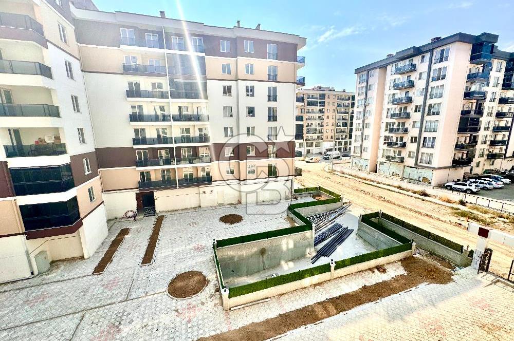 ÇANAKKALE İSMETPAŞA DA SATILIK SİTE İÇİ LÜKS 1+1 DAİRE