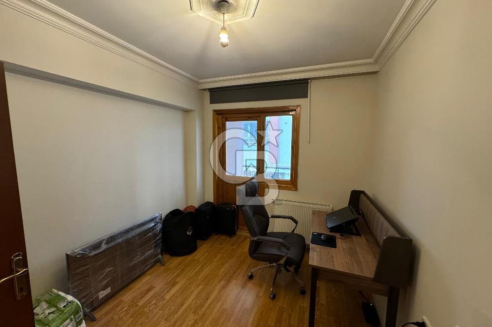 ÇANKAYA GÖKKUŞAĞI MAHALLESİ CADDE ÜZERİ SATILIK 3+1 DAİRE