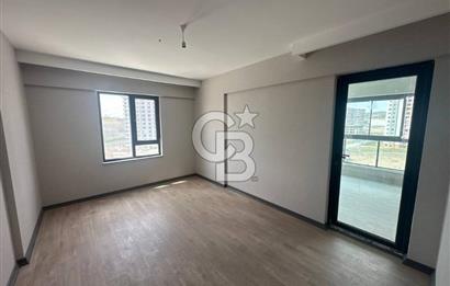 SUSUZ MAHALLESİNDE SATILIK LÜKS 4+1 DAİRE 