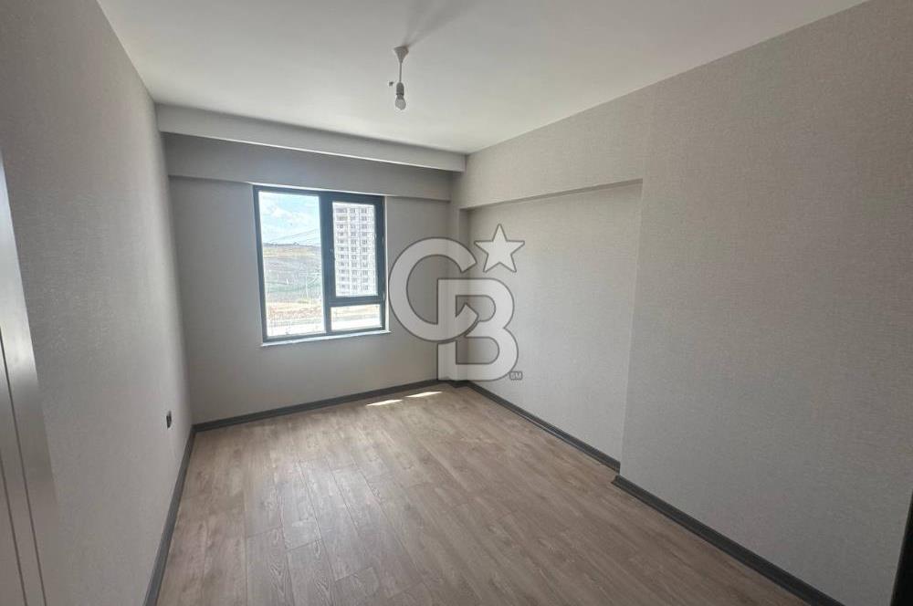 SUSUZ MAHALLESİNDE SATILIK LÜKS 4+1 DAİRE 