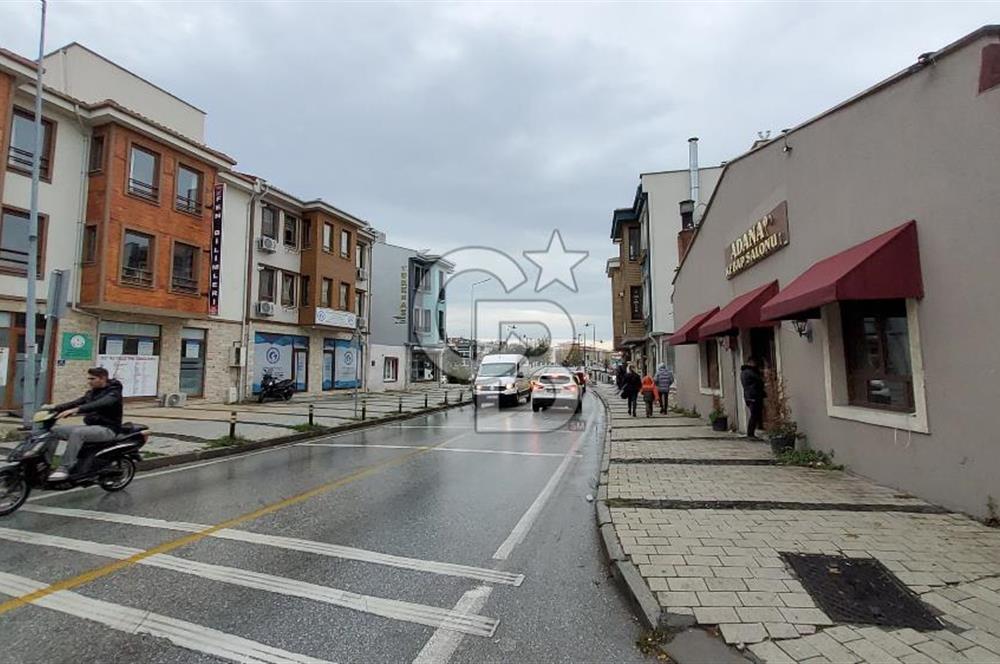 ÇANAKKALE MERKEZDE CADDE ÜSTÜ 100 m2 SATILIK MÜSTAKİL DÜKKAN