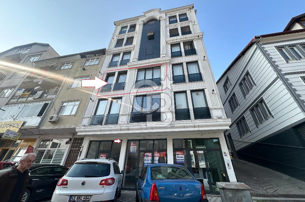 TURAN GÜNEŞ CADDESİNDE FULL EŞYALI 1+1 DAİRE