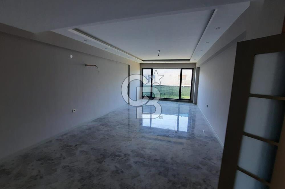 ÇANAKKALE ÇINARLI KÖYÜNDE, ÖZEL SİTEDE, 240 M2 SIFIR 4+1 VİLLA