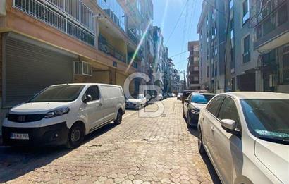 İZMİR KONAK'TA MERKEZİ LOKASYONDA 3+1 EBEVEYN BANYOLU GENİŞ FERAH SATILIK DAİRE