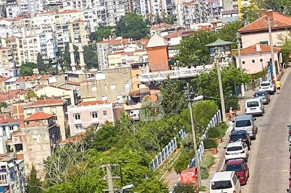 İZMİR KONAK'TA MERKEZİ LOKASYONDA 3+1 EBEVEYN BANYOLU GENİŞ FERAH SATILIK DAİRE