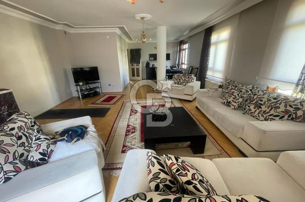 ÇANKAYA ÇİĞDEM MAHALLESİNDE SATILIK ASANSÖRLÜ 5+2 DUBLEX DAİRE