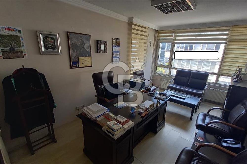 KIZILAY İZMİR CADDESİNDE SATILIK 1+1 OFİS