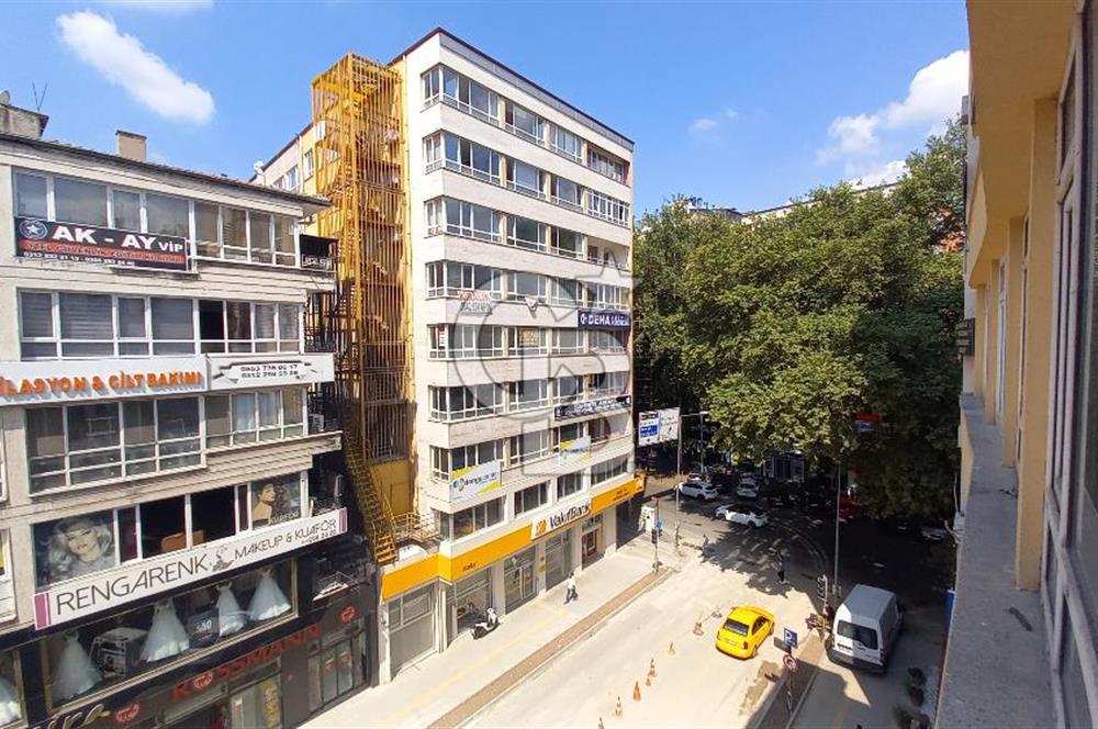 KIZILAY İZMİR CADDESİNDE SATILIK 1+1 OFİS