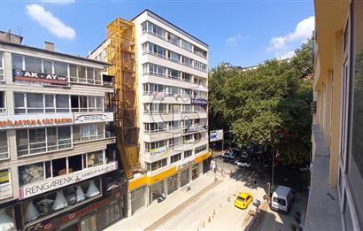 KIZILAY İZMİR CADDESİNDE SATILIK 1+1 OFİS