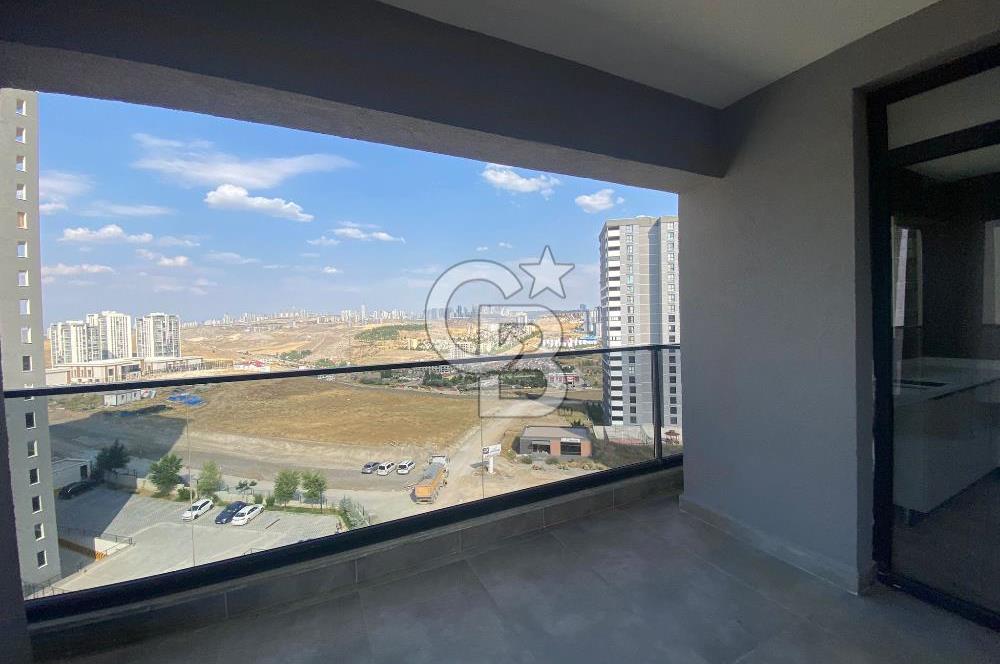 YAŞAMKENTTE BORDO MODERN DE 4+1 SATILIK DAİRE