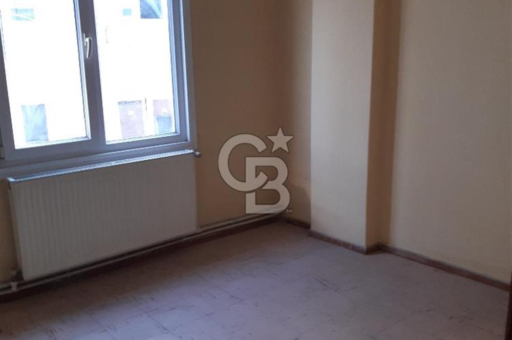 ORHANGAZİ CAMİİKEBİR MAHALLESİ ARA KAT SATILIK 2+1 DAİRE