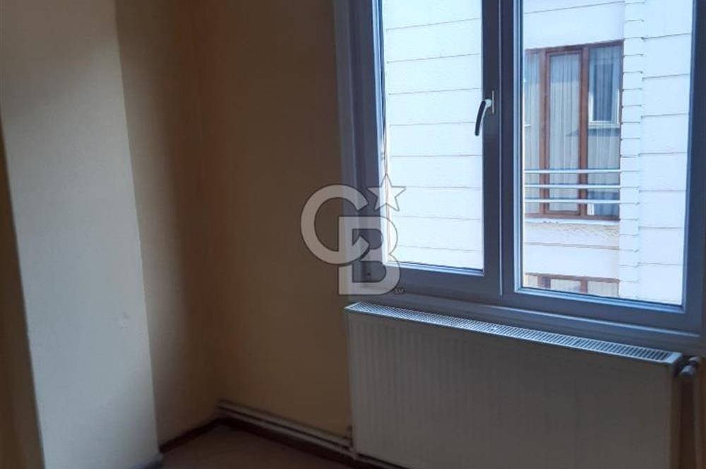 ORHANGAZİ CAMİİKEBİR MAHALLESİ ARA KAT SATILIK 2+1 DAİRE