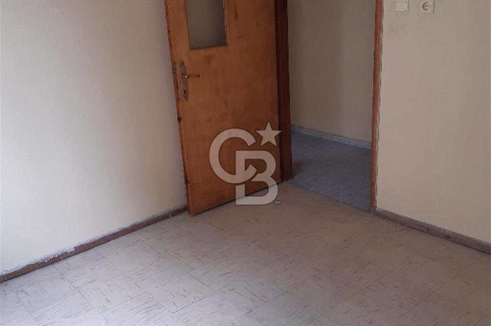 ORHANGAZİ CAMİİKEBİR MAHALLESİ ARA KAT SATILIK 2+1 DAİRE