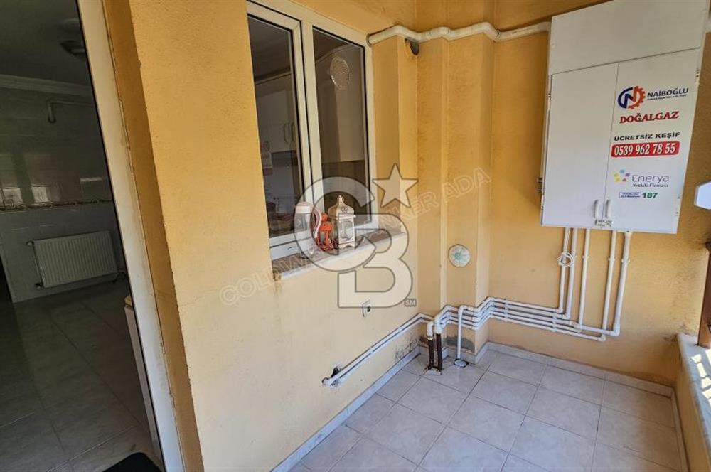 Kuşadası Merkezde 3+1 Kiralık Doğalgazlı Daire