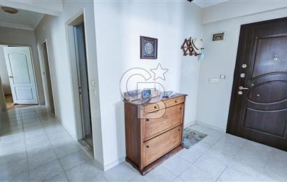 Kuşadası Merkezde 3+1 Kiralık Doğalgazlı Dairee