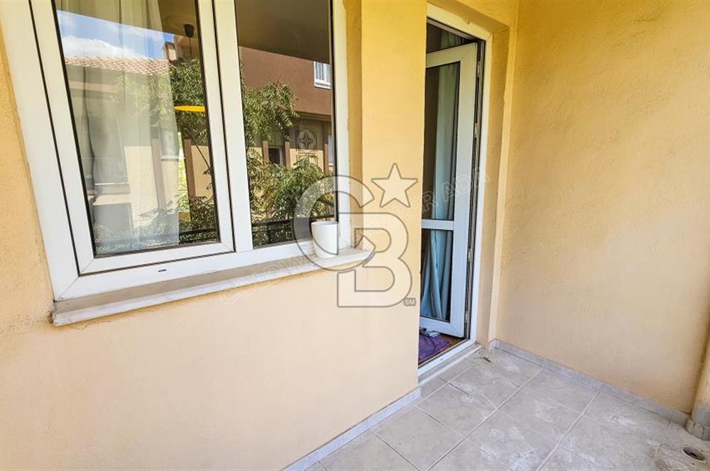 Kuşadası Merkezde 3+1 Kiralık Doğalgazlı Dairee