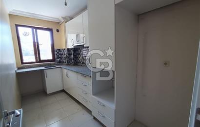 MALTEPE ZÜMRÜTEVLER MERKEZ KONUMDA GENİŞ HOLLÜ 2+1 SATILIK DAİRE