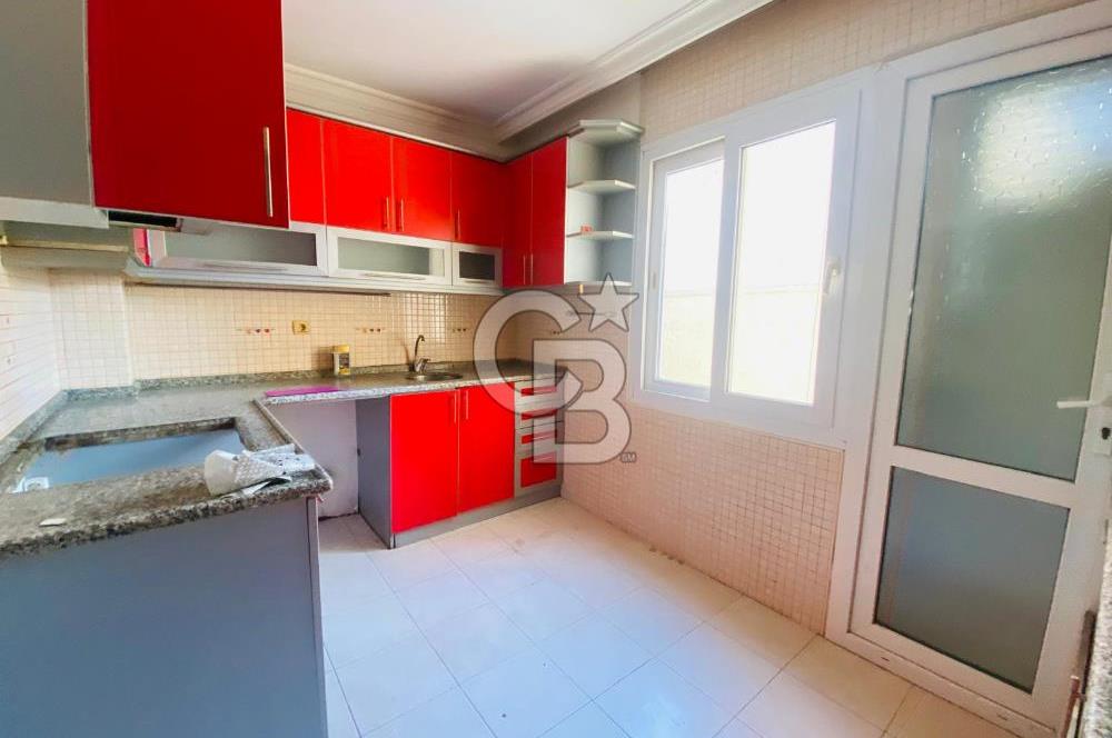 BORNOVA ÇAMDİBİ MERKEZDE SATILIK DAİRE