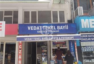 Kemeraltı İzmir Milli Eğitim Müdürlüğün'nün yanında Tekel Bayii