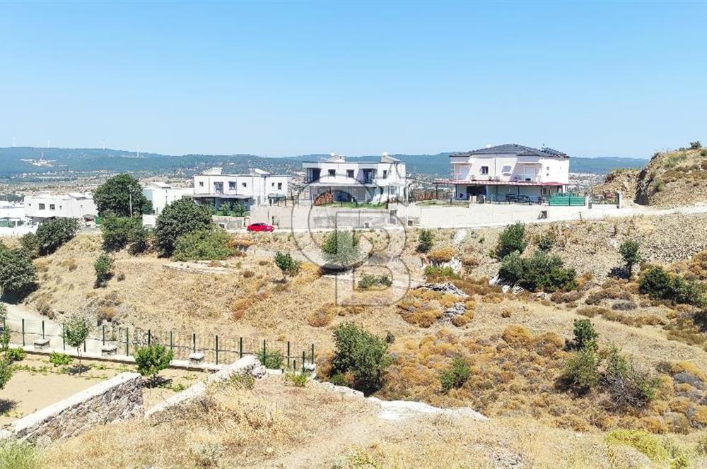 1000 m2  Seferihisar Ulamış'ta 2 adet Ayrık Nizam Villa İmarlı Arsa 