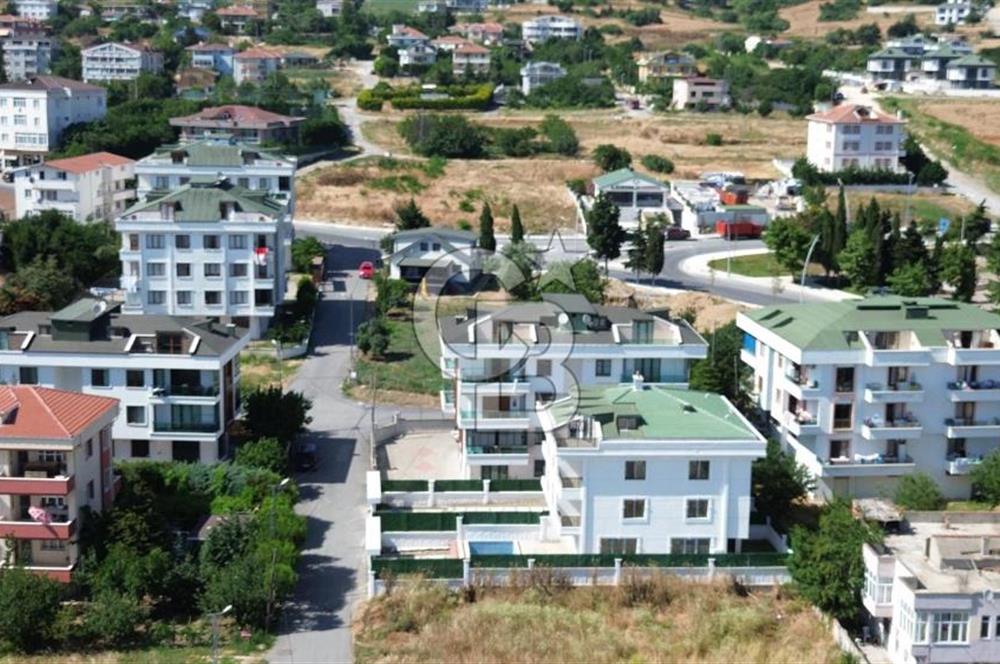 BÜYÜKÇEKMECE'DE SATILIK DENİZ MANZARALI MÜSTAKİL HAVUZLU VİLLA