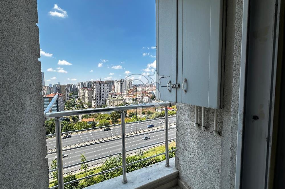 Ümraniye Çakmak Karaman Towers Sitesinde Satılık Daire