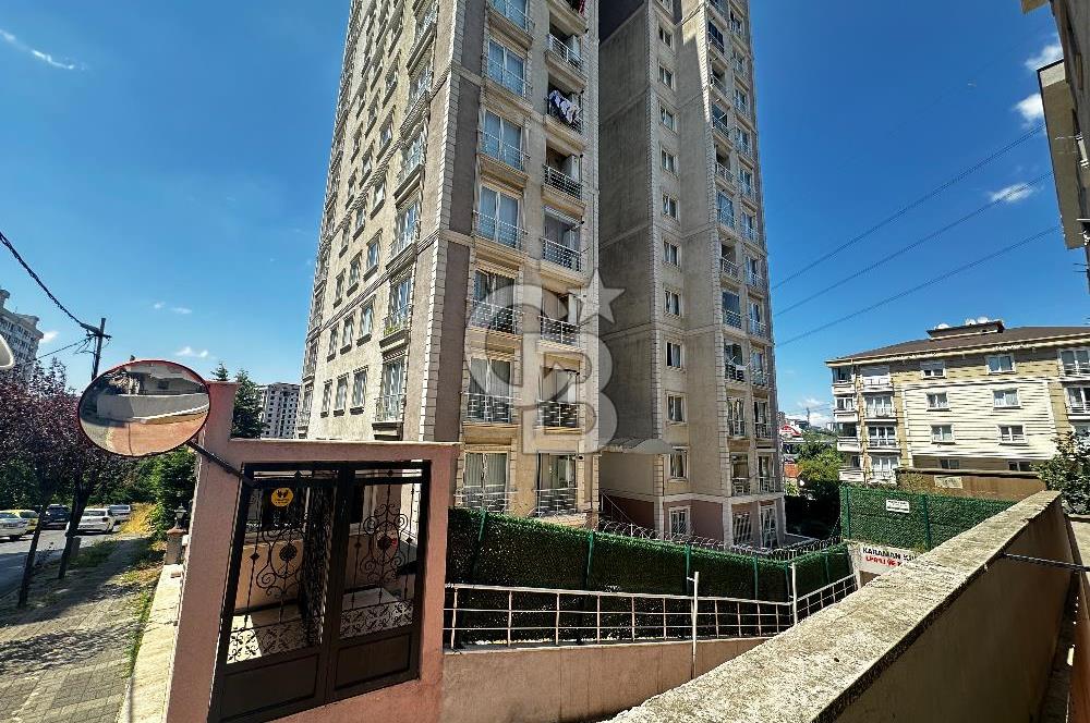 Ümraniye Çakmak Karaman Towers Sitesinde Satılık Daire