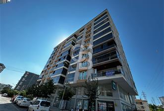 CB PARK'TAN DEREBAHÇE'DE HAVUZLU SİTE İÇİNDE 3+1 DAİRE