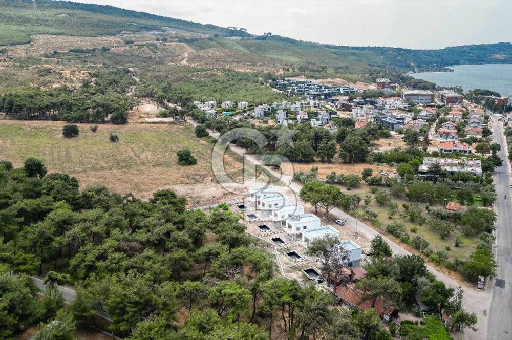 ÇANAKKALE GÜZELYALI'DA MUSTAKİL HAVUZLU YAŞAM SİZİ BEKLİYOR