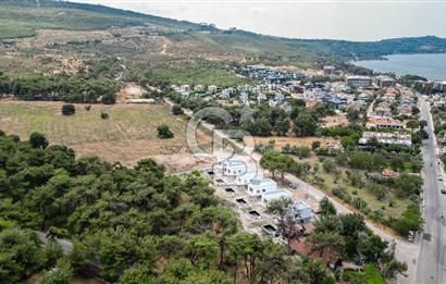 ÇANAKKALE GÜZELYALI'DA MUSTAKİL HAVUZLU YAŞAM SİZİ BEKLİYOR