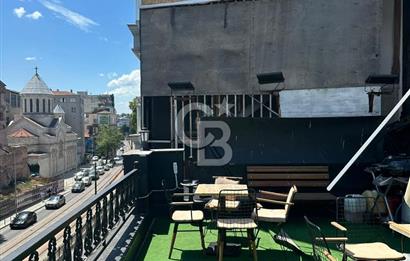 Karaköy Kemeraltı Caddesi'nde Kiracılı Satılık Prestijli İş Yeri!