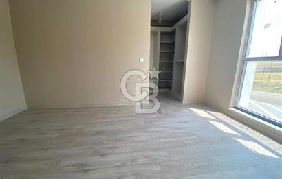 SARAYCIK'DA GENİŞ,ÖNÜ AÇIK LUX EBEVEYN BANYOLU 4+1 SATILIK DAİRE