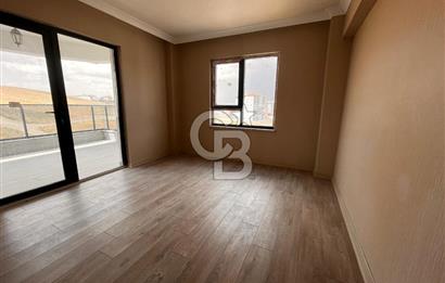 SARAYCIK'DA GENİŞ,ÖNÜ AÇIK LUX EBEVEYN BANYOLU 4+1 SATILIK DAİRE