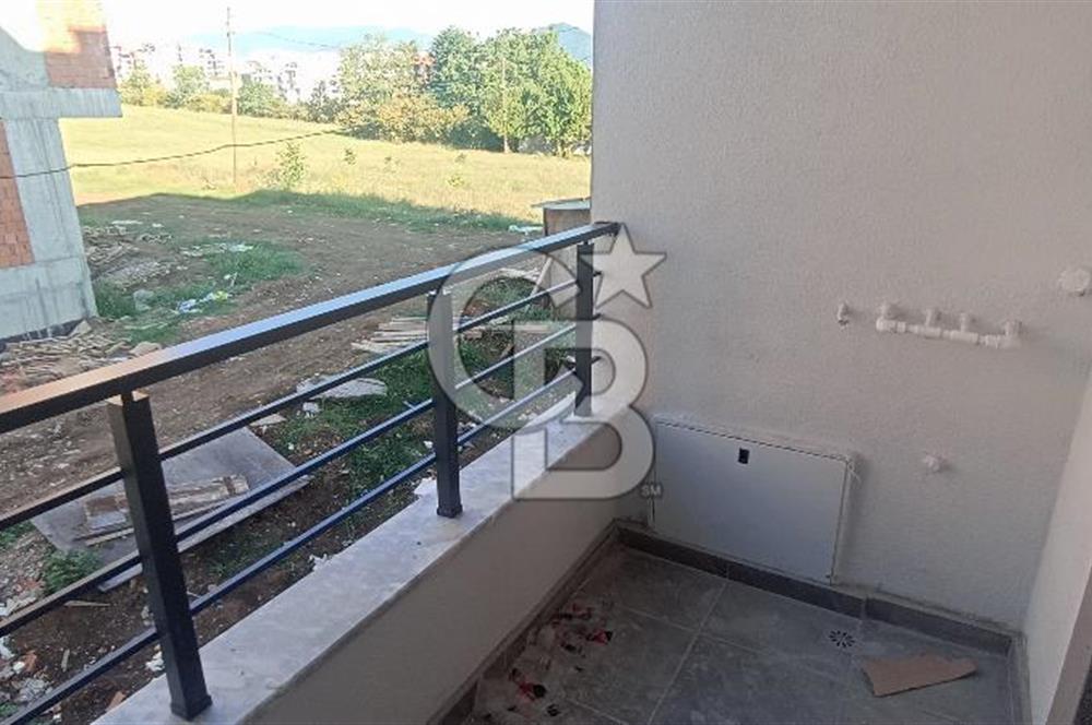 Başiskele Yeşilyurtda Havuzlu Güvenlikli Sitede 3+1 Arakat Daire