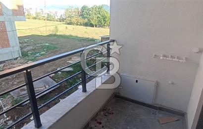 Başiskele Yeşilyurtda Havuzlu Güvenlikli Sitede 3+1 Arakat Daire