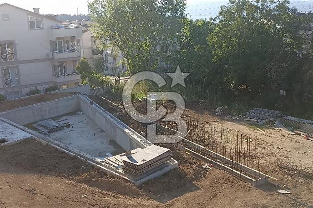 Başiskele Yeşilyurtda Havuzlu Güvenlikli Sitede 3+1 Arakat Daire