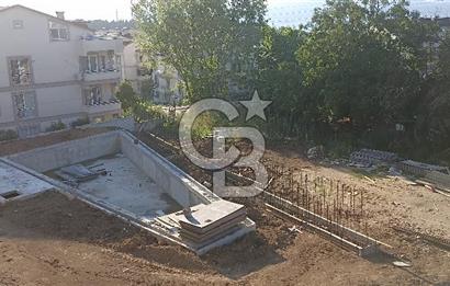 Başiskele Yeşilyurtda Havuzlu Güvenlikli Sitede 3+1 Arakat Daire