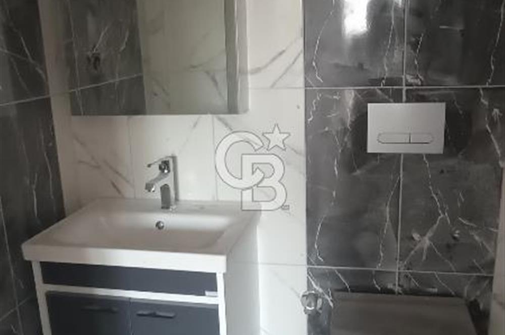 Başiskele Yeşilyurtda Havuzlu Güvenlikli Sitede 3+1 Arakat Daire